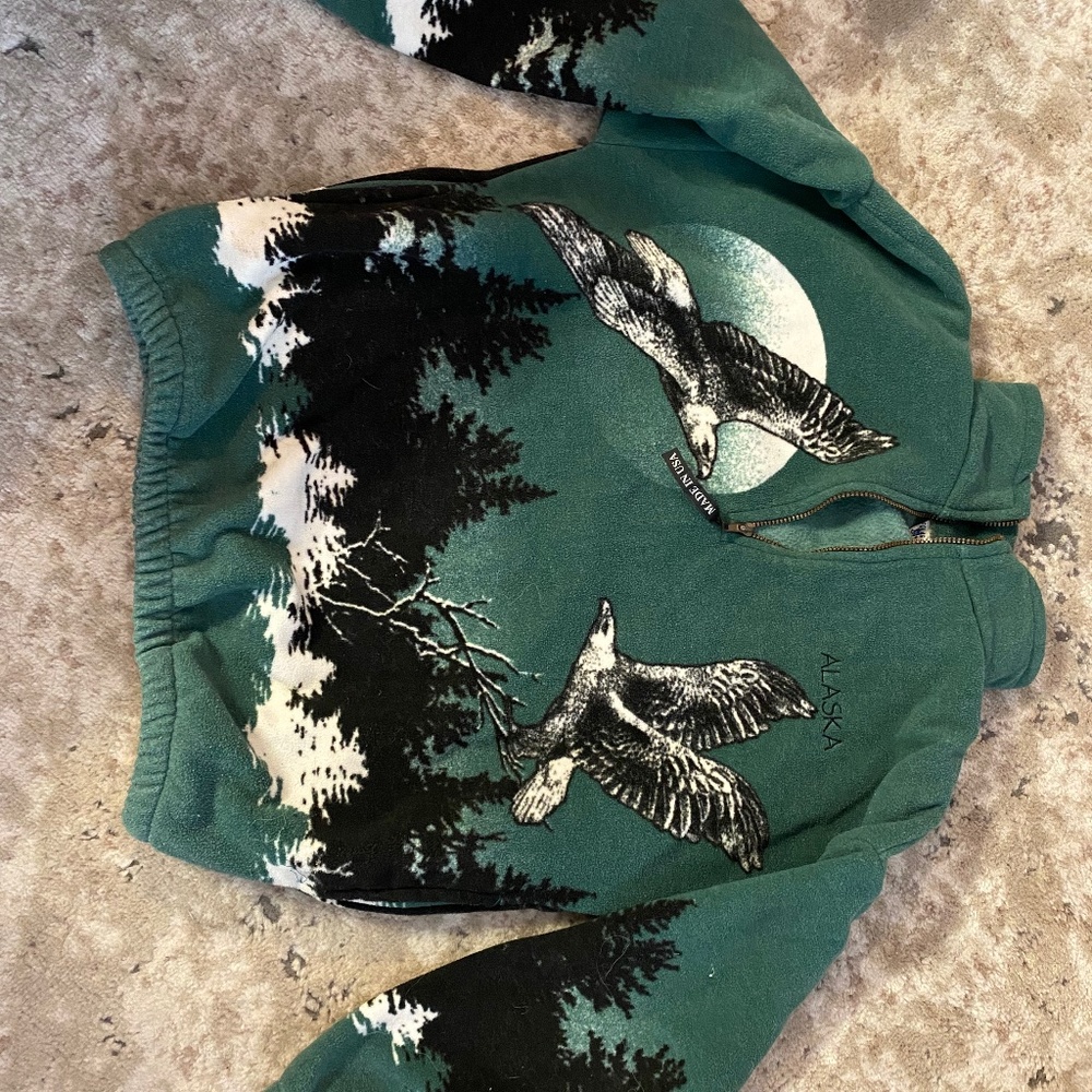 Alaska fleece sweater